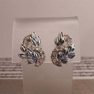 Vintage Coro Silver Tone Leaf Rhinestone Clip-On Earrings